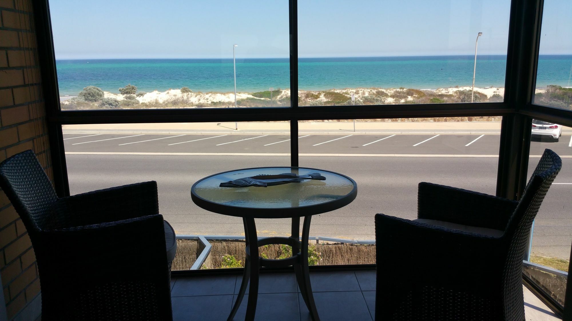 Acushla Esplanade Living Self Check-in Self Check-out West Beach